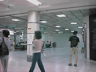 Here becomes the concourse to the Keikyu Tokyo International Airport(Haneda) station. 